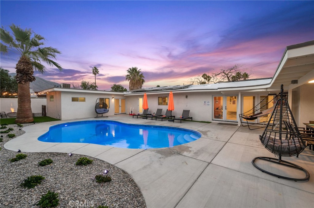 43 @ Racquet Club (33139) - Residential