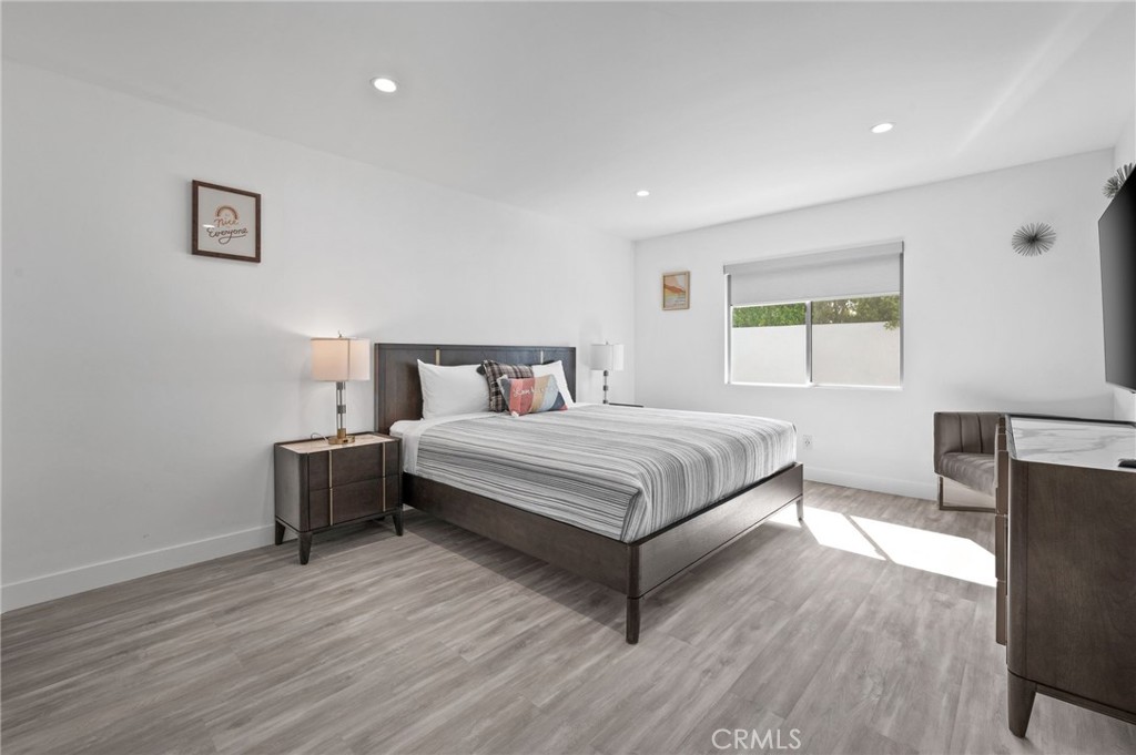 43 @ Racquet Club (33139) - Residential