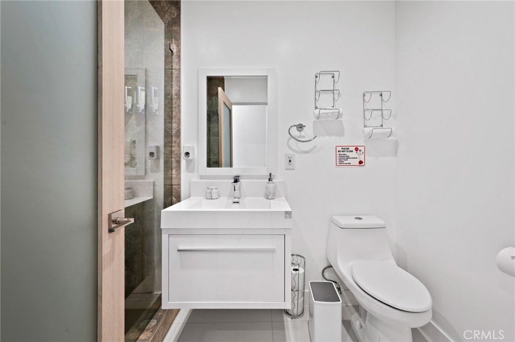 43 @ Racquet Club (33139) - Residential