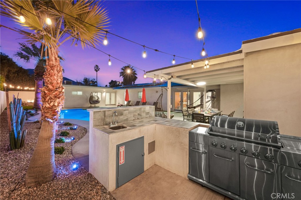 43 @ Racquet Club (33139) - Residential