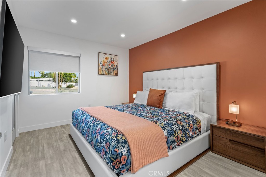 43 @ Racquet Club (33139) - Residential
