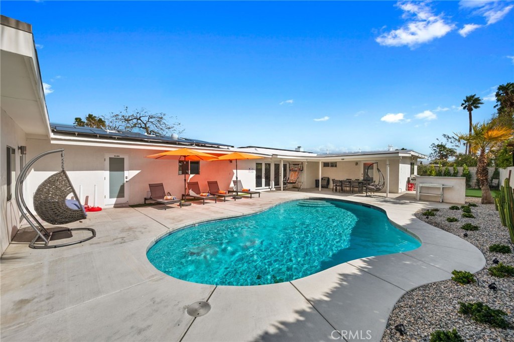 43 @ Racquet Club (33139) - Residential