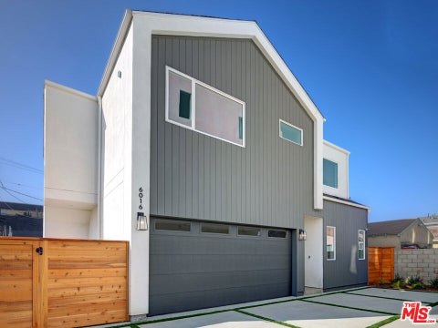 Photo of 6016 Comey Avenue #6016, Los Angeles, CA 90034 (MLS # 26873827)