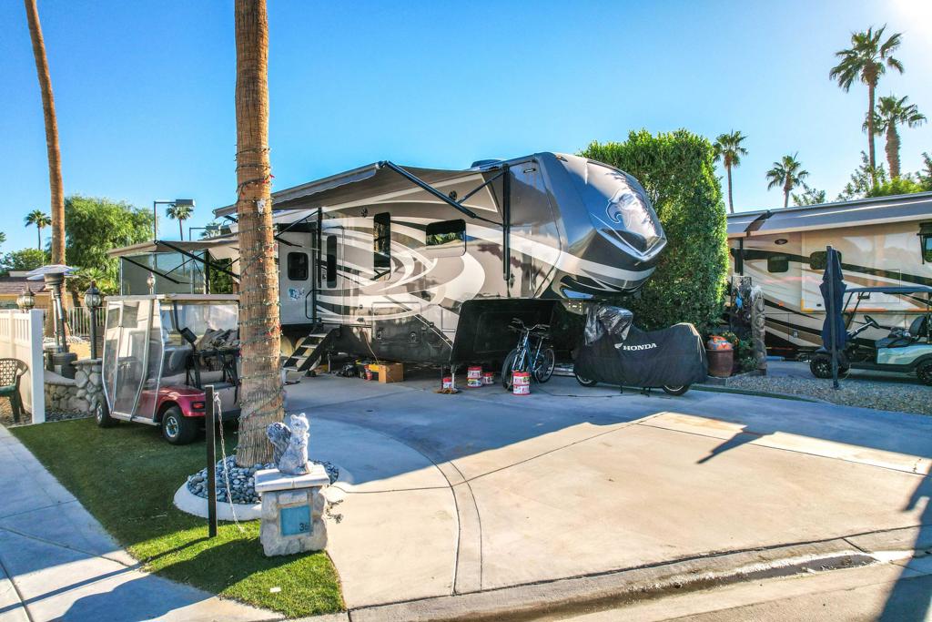 Outdoor Resorts Palm Springs - Land