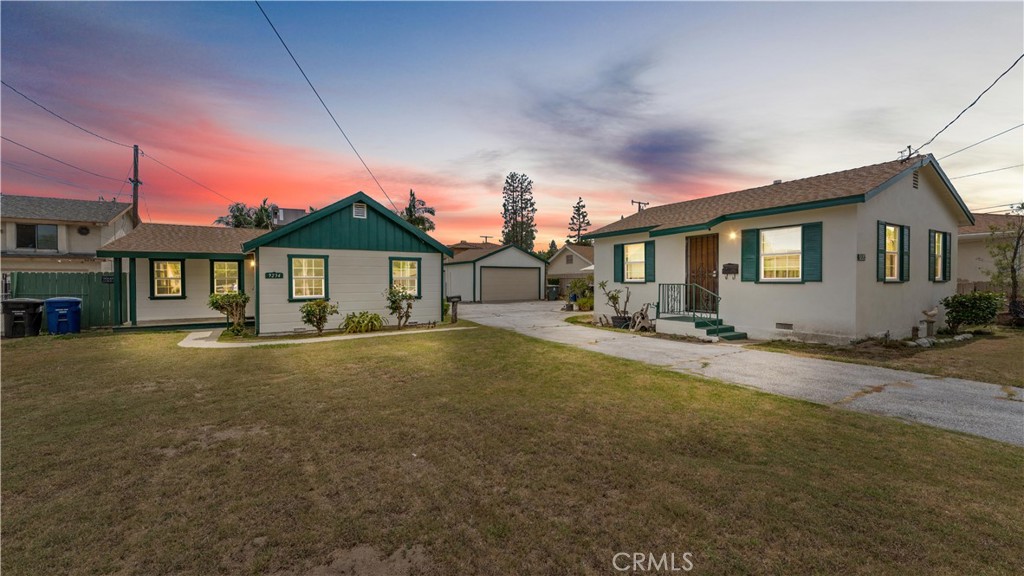 9228 Rio Dell S