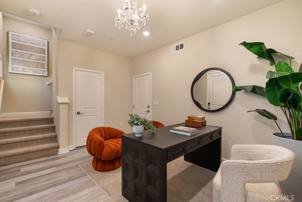 18381 Iris Lane