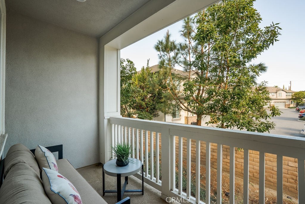 18381 Iris Lane