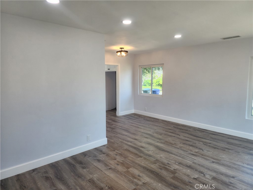 7508 Pivot Street