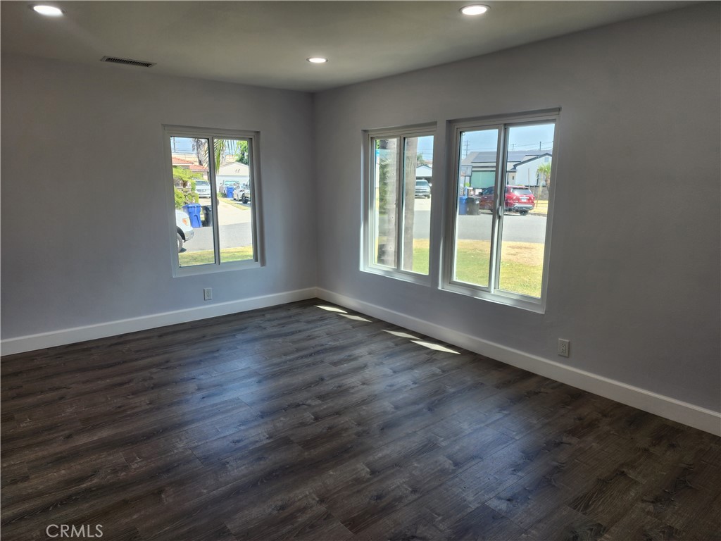 7508 Pivot Street