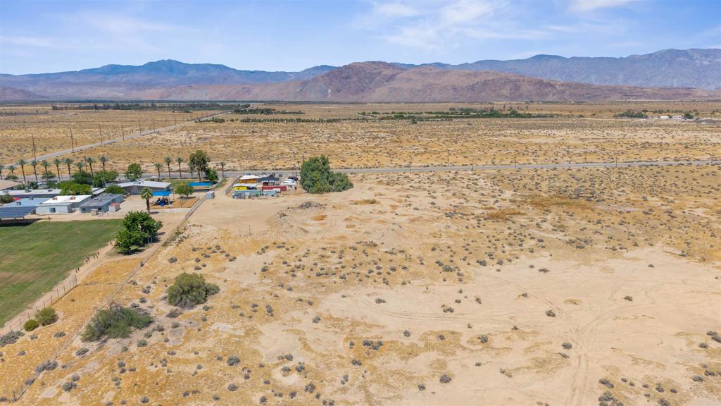 1 Palm Canyon Drive