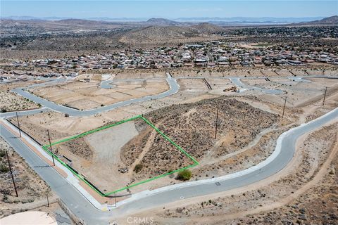 Photo of 8811 Sage AVE, Yucca Valley, CA 92284 (MLS # JT26106595)