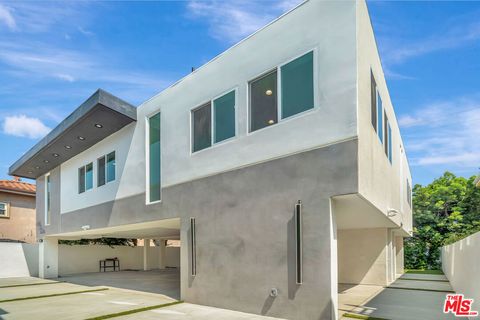 Photo of 11611 Burbank Boulevard #11613, North Hollywood, CA 91601 (MLS # 25581299) Photo of 11611 Burbank Boulevard #11613, North Hollywood, CA 91601 (MLS # 25581299)