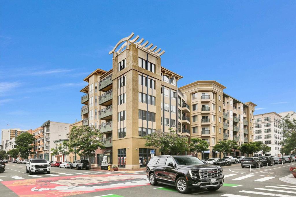 330 J Street 611