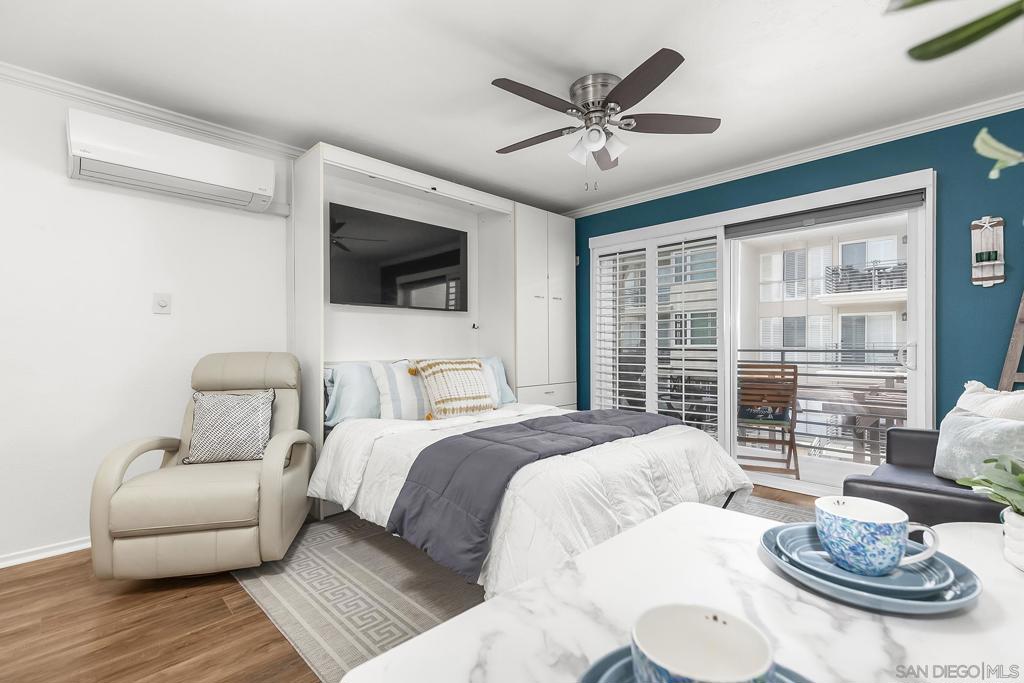1021 Scott St 225