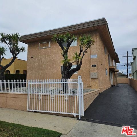 Photo of 1211 W 85th Street #3, Los Angeles, CA 90044 (MLS # 25613657)