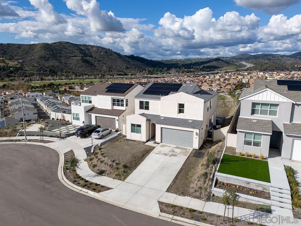316 CANTER COURT