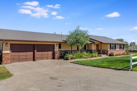 Photo of 1225 Santa Rita Rd, Templeton, CA 93465 (MLS # NS26059454)