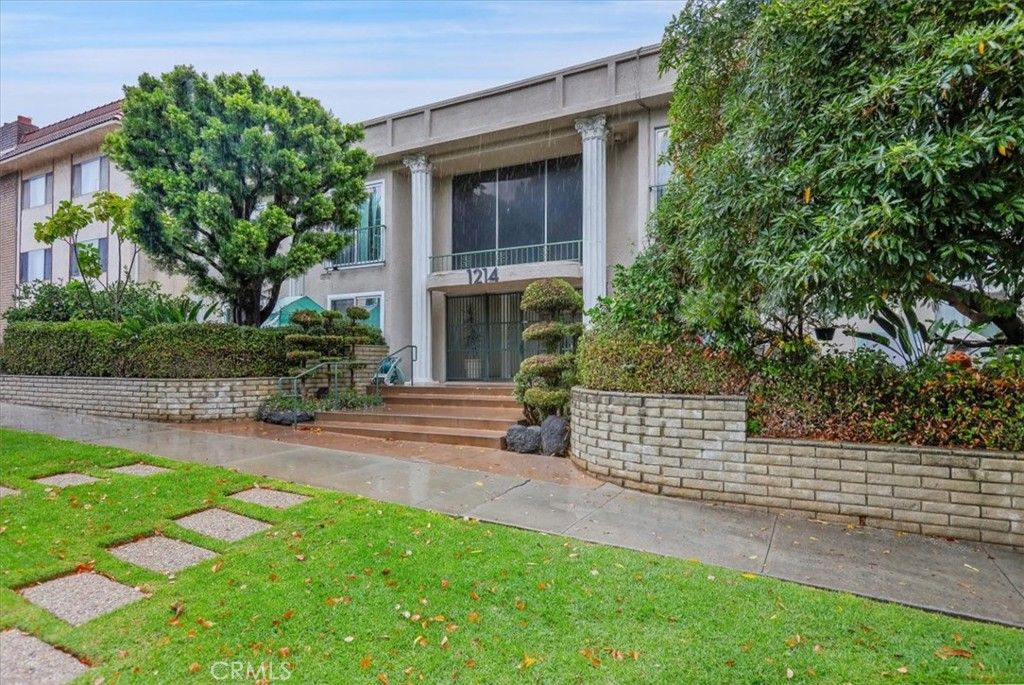 Photo of 1214 S Alma Street #4, San Pedro, CA 90731 (MLS # PW25206800)