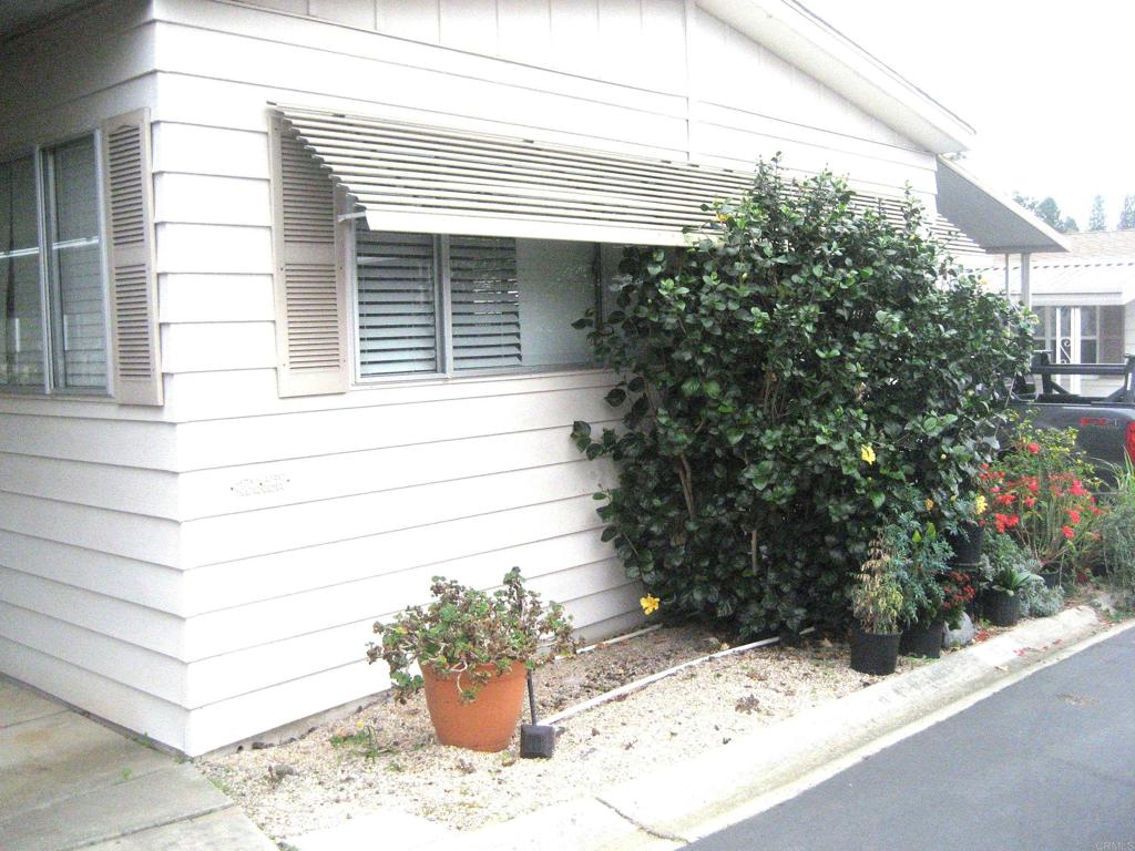 1175 La Moree Road 33