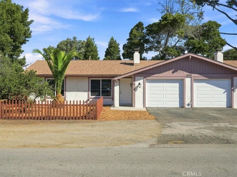 Photo of 1050 Santa Ynez Avenue, Los Osos, CA 93402 (MLS # SC26186439)