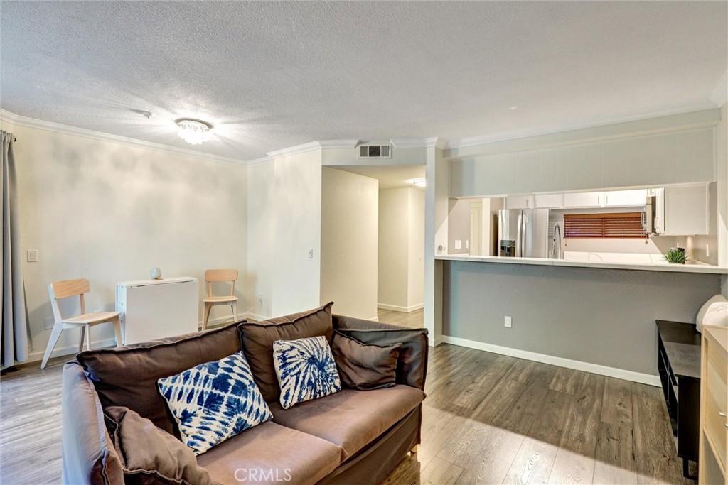 550 Orange Ave 212