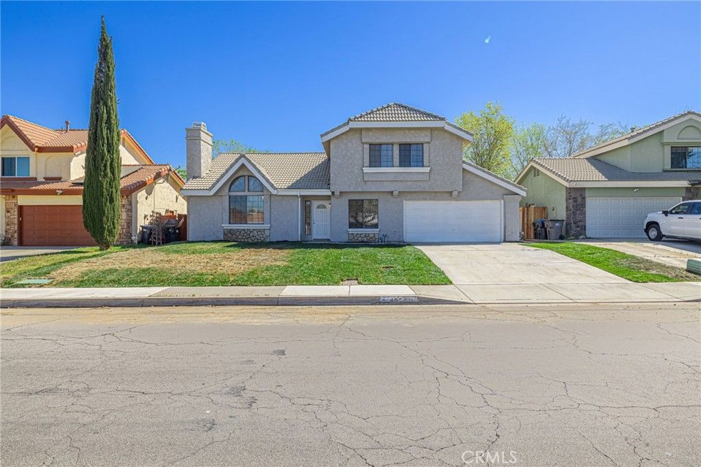 Photo of 42520 52nd St W, Lancaster, CA 93536 (MLS # SR26066691)
