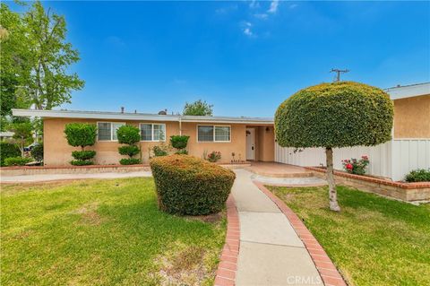 1003 S Rodilee Avenue West Covina CA 91791