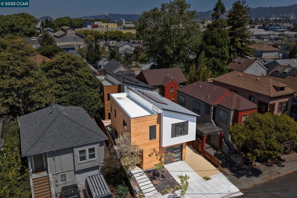 EMERYVILLE - Residential