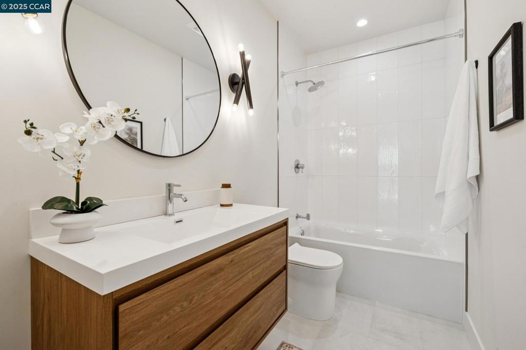 EMERYVILLE - Residential