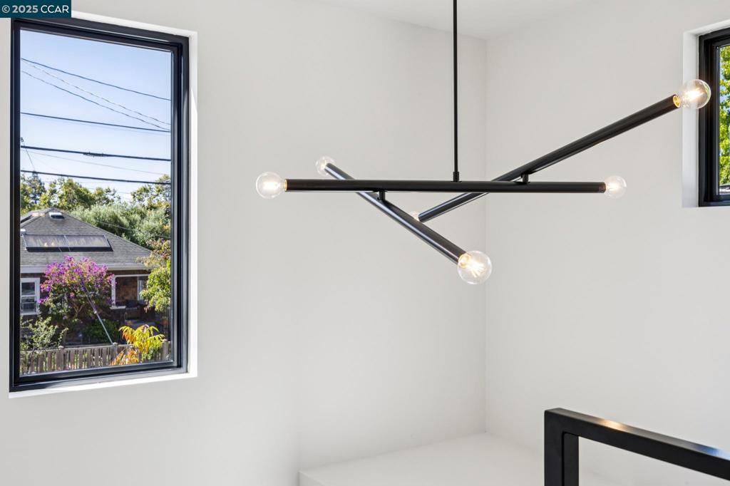 EMERYVILLE - Residential