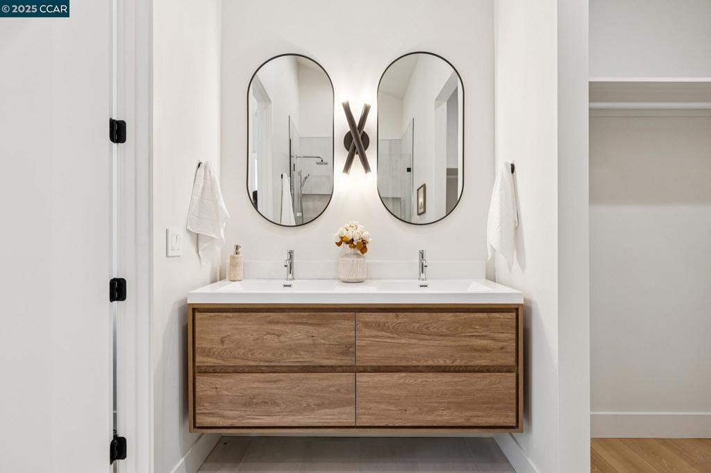 EMERYVILLE - Residential