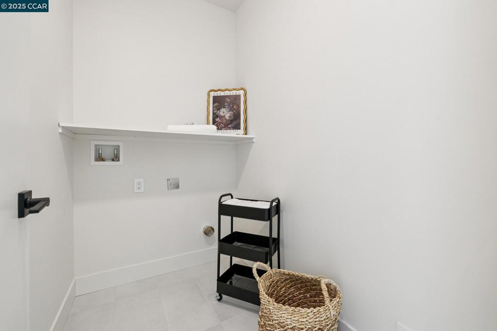 EMERYVILLE - Residential