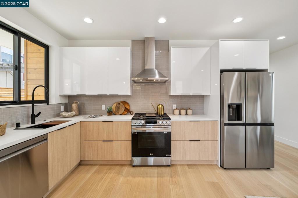 EMERYVILLE - Residential