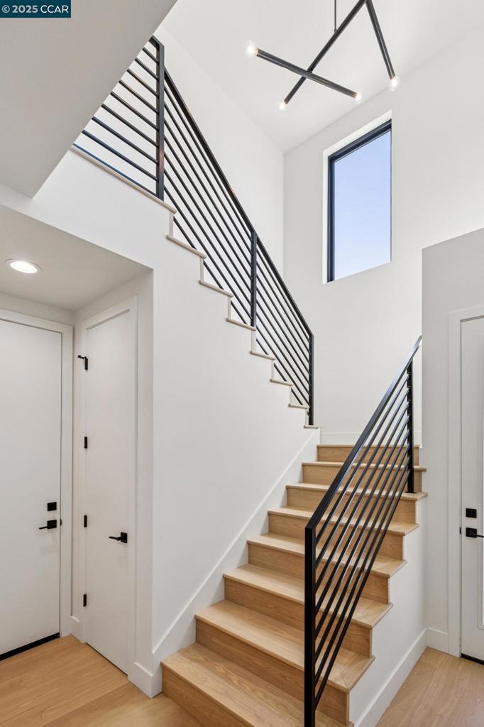 EMERYVILLE - Residential