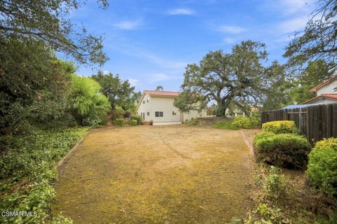 Tiny photo for 812 Chaparral Court, Thousand Oaks, CA 91320 (MLS # 226004336)