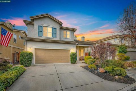 Photo of 5764 Idlewood St St, Dublin, CA 94568 (MLS # 41130711)