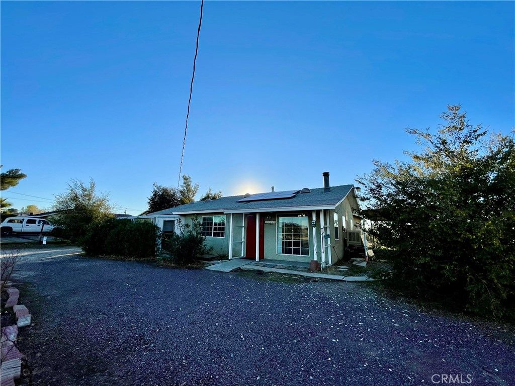 Photo of 11362 5th Ave, Hesperia, CA 92345 (MLS # HD25266561)