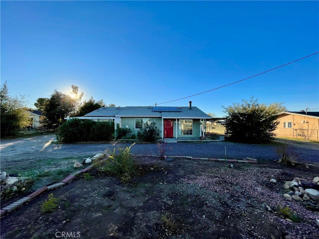 Photo of 11362 5th Ave, Hesperia, CA 92345 (MLS # HD25266561)
