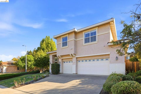 Photo of 5012 Hawxhurst Ct CT, Antioch, CA 94531 (MLS # 41151222)