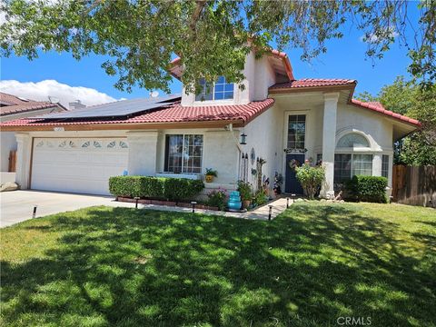 Photo of 2611 E Avenue Q14, Palmdale, CA 93550 (MLS # CV26125790)