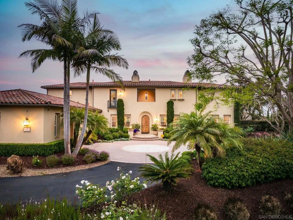 San Diego, California 92130, United States, 5 Bedrooms Bedrooms, ,6 BathroomsBathrooms,Residential,Active,125385 San Diego, California 92130, United States, 5 Bedrooms Bedrooms, ,6 BathroomsBathrooms,Residential,Active,125385