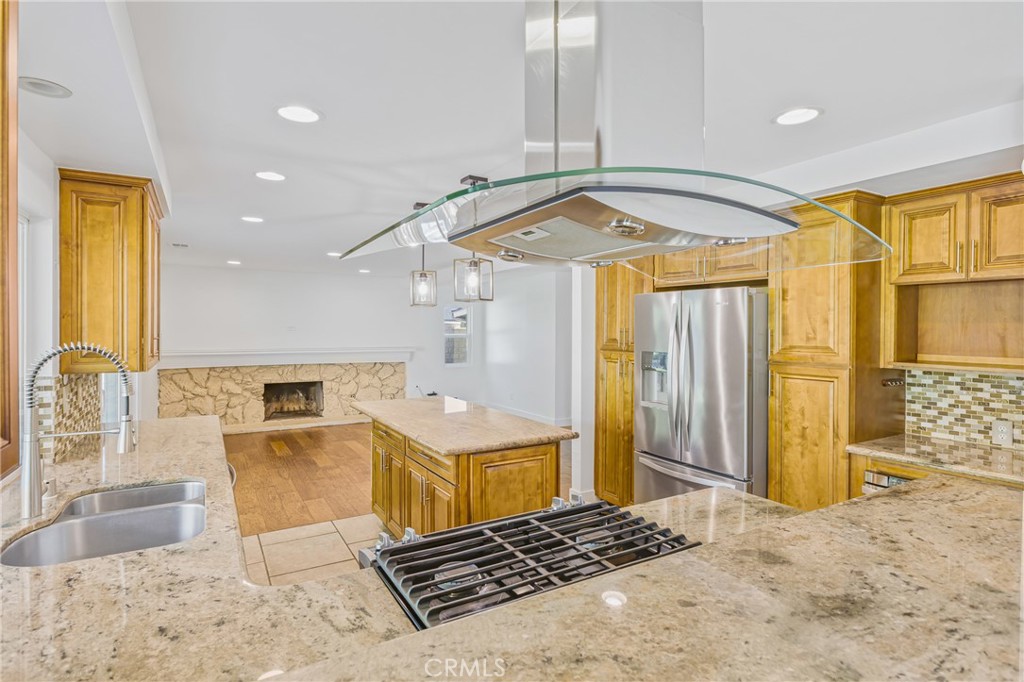 Country (CTRY) - Residential