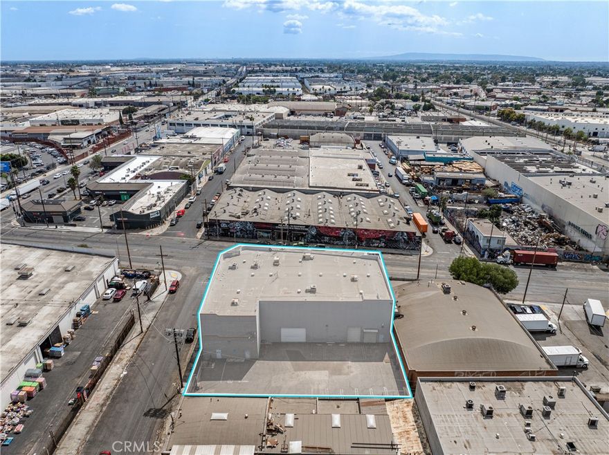 Ideal for manufacturing, R&D, cannabis, studio production, creative, tech., and more.   Seller has design plans for the high production level of distribution, manufacturing and cultivation of marijuana. Said design plans will be shared with Buyer upon an accepted offer.  Request offering memorandum from Broker.