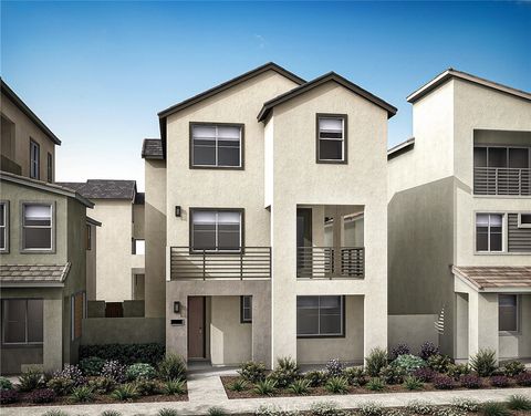 Photo of 26998 Echo Mountain Way, Valencia, CA 91355 (MLS # OC26134071)