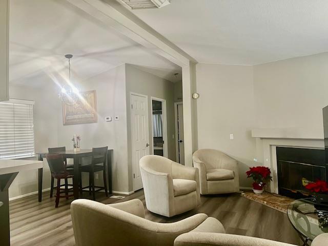 3015 E Bayshore Road