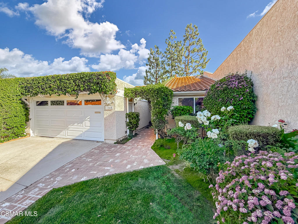 2568 Northshore Lane