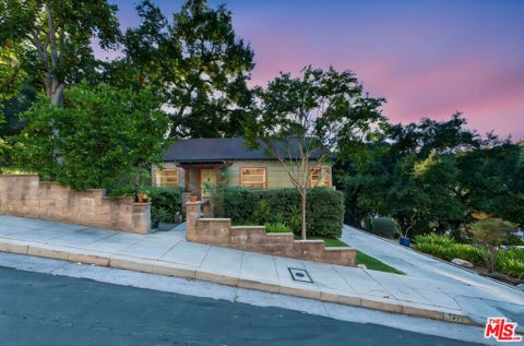Photo of 1601 Nolden Street, Los Angeles, CA 90042 (MLS # 26999233)
