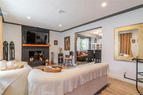 Tiny photo for 10254 Floralita Avenue Ave, Sunland, CA 91040 (MLS # SR26156542)