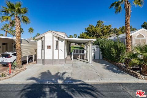 Photo of 70200 Dillon Road #581, Desert Hot Springs, CA 92241 (MLS # 26639747)