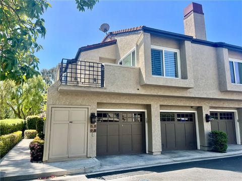 Photo of 9 Stanford Court #102, Irvine, CA 92612 (MLS # OC26074745)